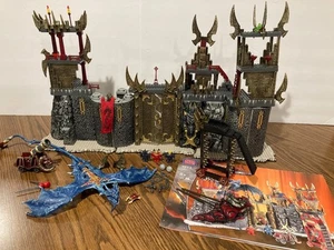 Mega Bloks Dragons Metal Ages - 9813 Ramparts Of Ryousan - *Mostly Complete - Picture 1 of 13