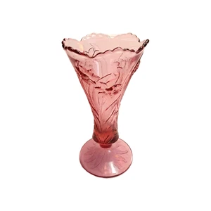 FENTON Vase PINK Art Glass 7.5"H Daffodil Pattern Vintage Pedestal - Picture 1 of 18