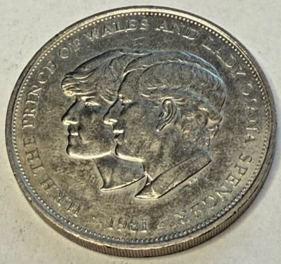 1981 Príncipe de Gales y Lady Diana Spencer - ¡Gran moneda conmemorativa! Foto 1 de 2
