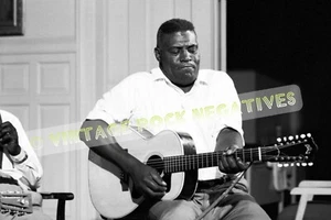 HOWLIN' WOLF Newport '66 - Foto de archivo calidad museo 8,5"x11" - SELLO PATRIMONIAL - Imagen 1 de 1