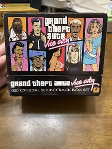 Grand Theft Auto Vice City Official Soundtracks 7 CDs Set 2002 with Box Complete - Foto 1 di 24