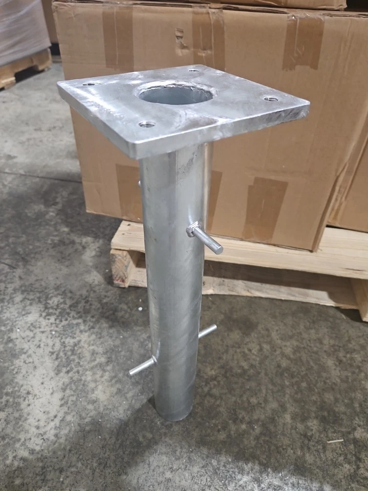 Montaje para paraguas en tierra Foto 1 de 4