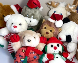 Christmas Plush Stuffed Animals Lot of 8 Assorted Plushies 7"-14" Plushy MINT - Foto 1 di 15
