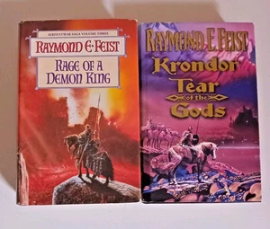 Raymond E Feist Books x2 Rage of a Demon King & Tear of the Gods Hardcover BCA - Imagen 1 de 10