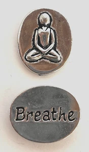 "Basic Spirit handgefertigt in Kanada Zinn Token Charm YOGA ""ATMEN" - Bild 1 von 3