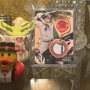 2024 TOPPS HOLIDAY EVERSON PEREIRA RC RELIIC JERSEY NEW YORK YANKEES - Picture 1 of 2