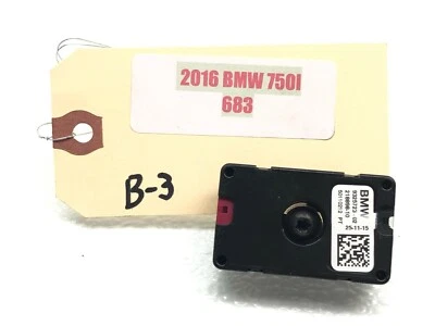 BMW 750I G12 2016-2019 módulo de filtro de ruido de suspensión de antena OEM. Foto 1 de 4