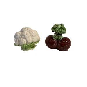 Vintage Majolica Garden Vegetables Salt & Pepper Set - Picture 1 of 13