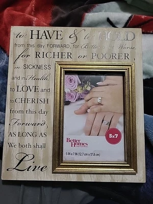 Better Homes, madera, marco de matrimonio con escritura, tamaño 5×7 Foto 1 de 4