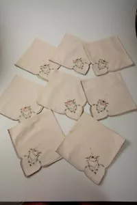 Tovaglioli da cocktail in lino con fiori colorati (F1L-19) 6 blush colorati ricamati - Foto 1 di 12