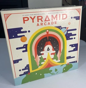 Pyramid Arcade Board Game - 2016 - Looney Labs - Complete - Picture 1 of 6