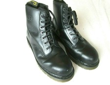 dr martens steel toe cap boots