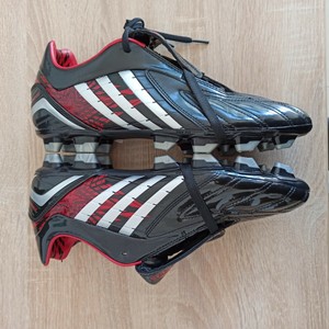 Adidas Predator Powerswerve Soccer 