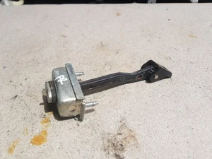 09 Ford Focus mk2 Front Door Check Strap Stop Driver Side - Picture 1 of 3
