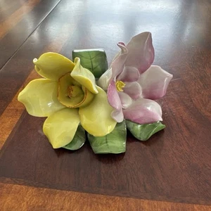 Herend Porcelain Yellow + Pink Flowers Hand Painted Hungary 172 - Picture 1 of 12