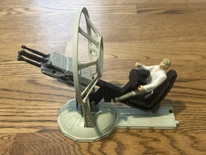 1997 Star Wars Potf2 Anh Gunner Station Millennium Falcon With Luke Skywalker - Picture 1 of 15