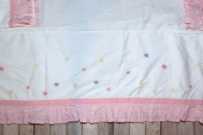 Saia Berço Infantil Pottery Barn - Menina Rosa Gingham Ruffles Flores Bordadas  - Imagem 1 de 4