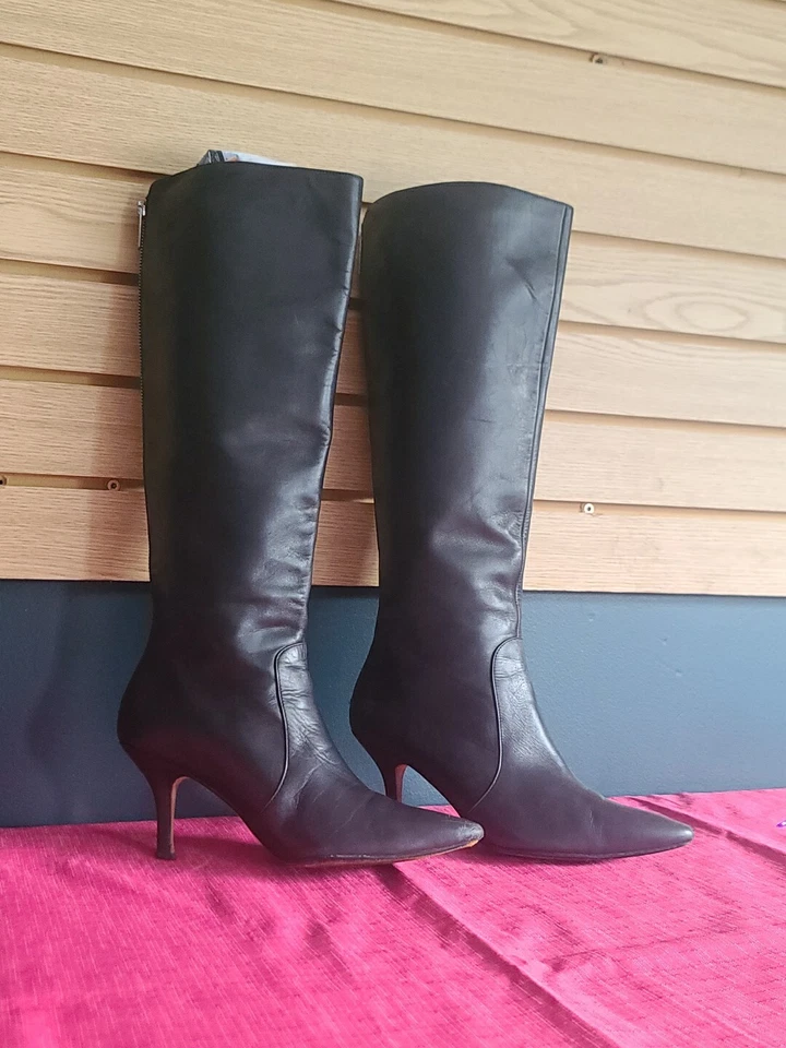 Botas altas hasta la rodilla Michael Kors de cuero negro talla 7M para mujer  Foto 1 de 4