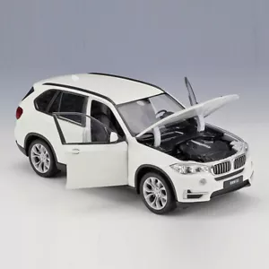 Modellino Auto 1:24 BMW X5 Pressofuso Giocattolo Collezione per Uomo Bambino Ragazzo Bianco - Foto 1 di 9