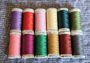 LOTTO 12 SPOLE DA 250 MT GUTERMANN NUOVO Multicolor - Imagen 1 de 3