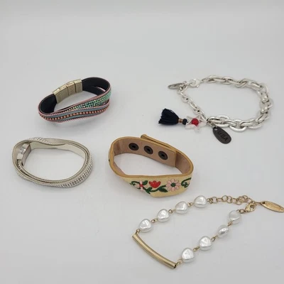 Lot Of 5 Plunder Bracelets Cuff Wrap Pearl Rhinestone Patriotic - Изображение 1 из 4