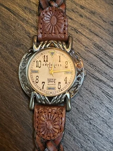 Orologio LA Express Donna Argento Acciaio Inox Pelle Marrone Ha Bisogno di Batt. Non testato - Foto 1 di 4