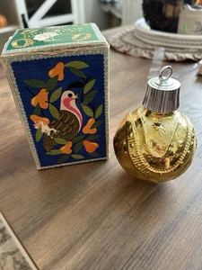 Decorazione natalizia vintage Avon Bubble Bath Gold Bauble anni 70 con scatola - Foto 1 di 5