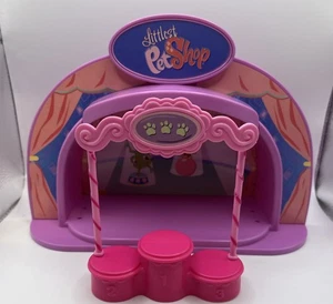 Littlest Pet Shop LPS Light Up Circus Dome Play Set W/ 1st Place Stand Pre-Owned - Picture 1 of 4