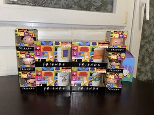 Colección Completa Friends Tazas Y Figuras - Imagen 1 de 3