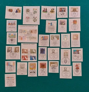 49 Erstausgaben von Briefmarken Deutsche Post aus den 70er/80er Jahren gem. Abb - Bild 1 von 2