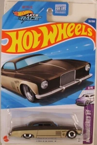 HOT WHEELS #2025-032 Fish'd & Chip'd Treasure Hunt on US long card (NEW in BLIS) - Picture 1 of 7