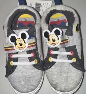 Mickey Mouse Disney Junior Jungen Kleinkind Freizeit Turnschuhe Schuhe grau Größe 9 neu - Bild 1 von 6