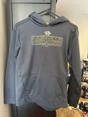 Sudadera con capucha gris para niños Champions Nashville Predators. Talla Juvenil XL (14/16) Foto 1 de 4