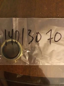 Volvo Teil 14013070 (2) Neu - Bild 1 von 1