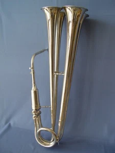 Schalmeie, Musikinstrument, Martinshorn - Bild 1 von 4