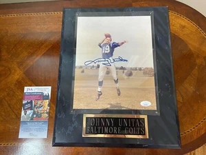 NFL Johnny Unitas Signed 8x10 Photo Display Baltimore Colts HOF JSA COA - Picture 1 of 3