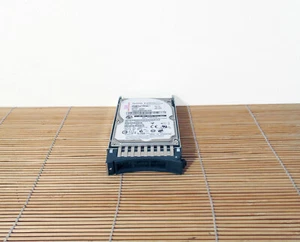IBM 42D0651 300GB 10000RPM SAS 6GBPS SFF 2.5-inch HDD Hard Drive with Tray - Bild 1 von 1