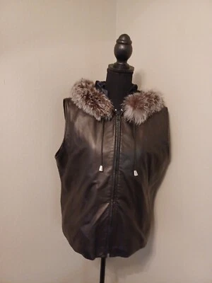 Women's Damselle Leather Vest Lined, Fur Trim Hood Full-Zip Black Sz Medium - Image 1 of 4