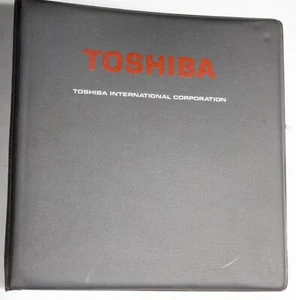 Carpeta vacía vintage Toshiba Information Systems ST533B08 - Imagen 1 de 3