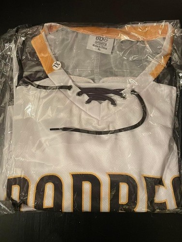 Picture 1 of 4