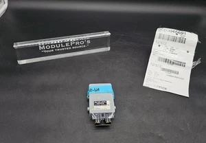 2015 - 2019 Lexus RC300 Fuel Pump Control Module Unit OEM 89570-53030 - Foto 1 di 10