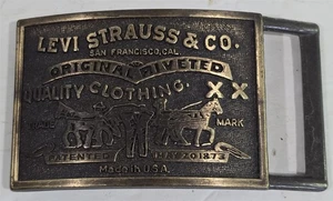 Vintage Levi's Levi Strauss & Co Antiqued Brass Metal Belt Buckle Made in USA - Picture 1 of 6