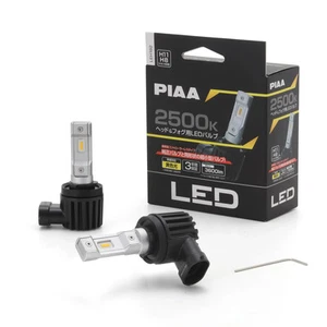 Japan NEW PIAA Headlight/Fog Light LED 2500K 12V 18W 3600lm H8/9/11/16 - Picture 1 of 7