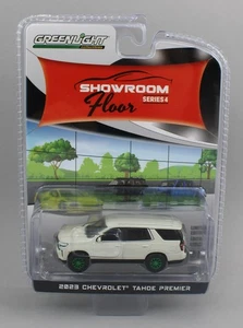 1:64 GreenLight *SHOWROOM FLOOR* White 2022 Chevrolet Tahoe *GREEN MACHINE* - Picture 1 of 1