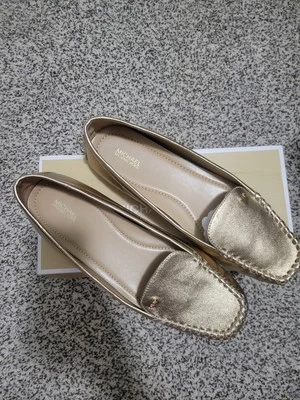Eve Moc Metallic Leather Pale Gold US 11  NIB  - Image 1 of 4
