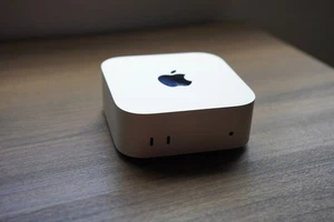 Mac Mini A3828 - M4 10 Core CPU, 16 GB Unified DDR5 Memory, 256GB SSD - Picture 1 of 4