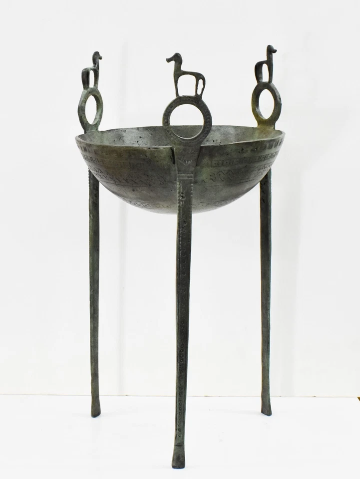 Trípode de bronce puro con caballos - Premio Homero ganador - Oráculo Apollo Delphi Foto 1 de 4