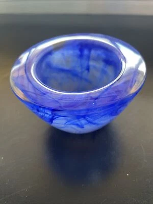 Suporte para luz de chá de vidro redemoinho azul indulgências para festa 2” de altura - Imagem 1 de 4