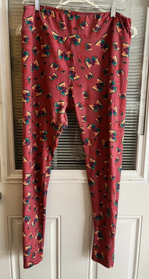 Leggings Lularoe Mariposas Multicolor Talla TC Alto y Curvilíneo Apenas Usados Unicornio Foto 1 de 4
