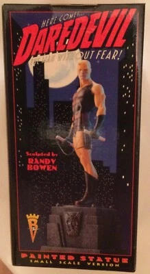 Bowen Marvel Daredevil Statue Classic YELLOW Costume 1961/2000 - **NEW IN BOX** - Image 1 of 3